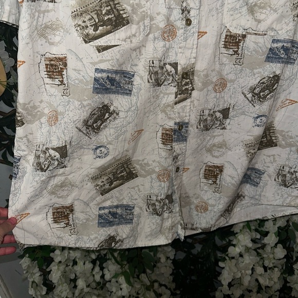 Basic Editions Men's White and Blue Map Print Shirt - Picture 8 of 9